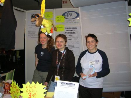 Bonjour Estelle, Nessie, Lucile, avr. 2011 Bonjour Estelle, Nessie, Lucile